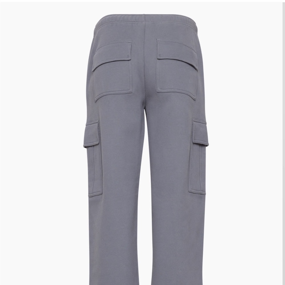 Aritzia Cargo Pants in size S